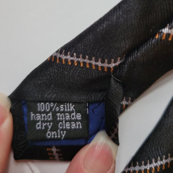 NWT Carlos Devenezia 100% Silk Handmade Striped‎ Tie Professional Career Office - Picture 5 of 5